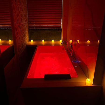 Rooftop Inn Мале Екстер'єр фото